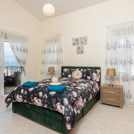 Villa Amore Βίλα Νέο Χωριό
